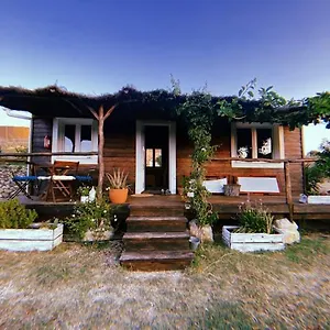 https://ruralcamomo.hotelsincadiz.net